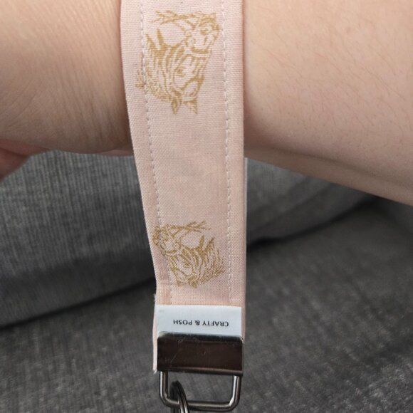 Crafty & Posh Handmade Pale Pink Horse Themed Key Wristlet - Picture 1 of 3